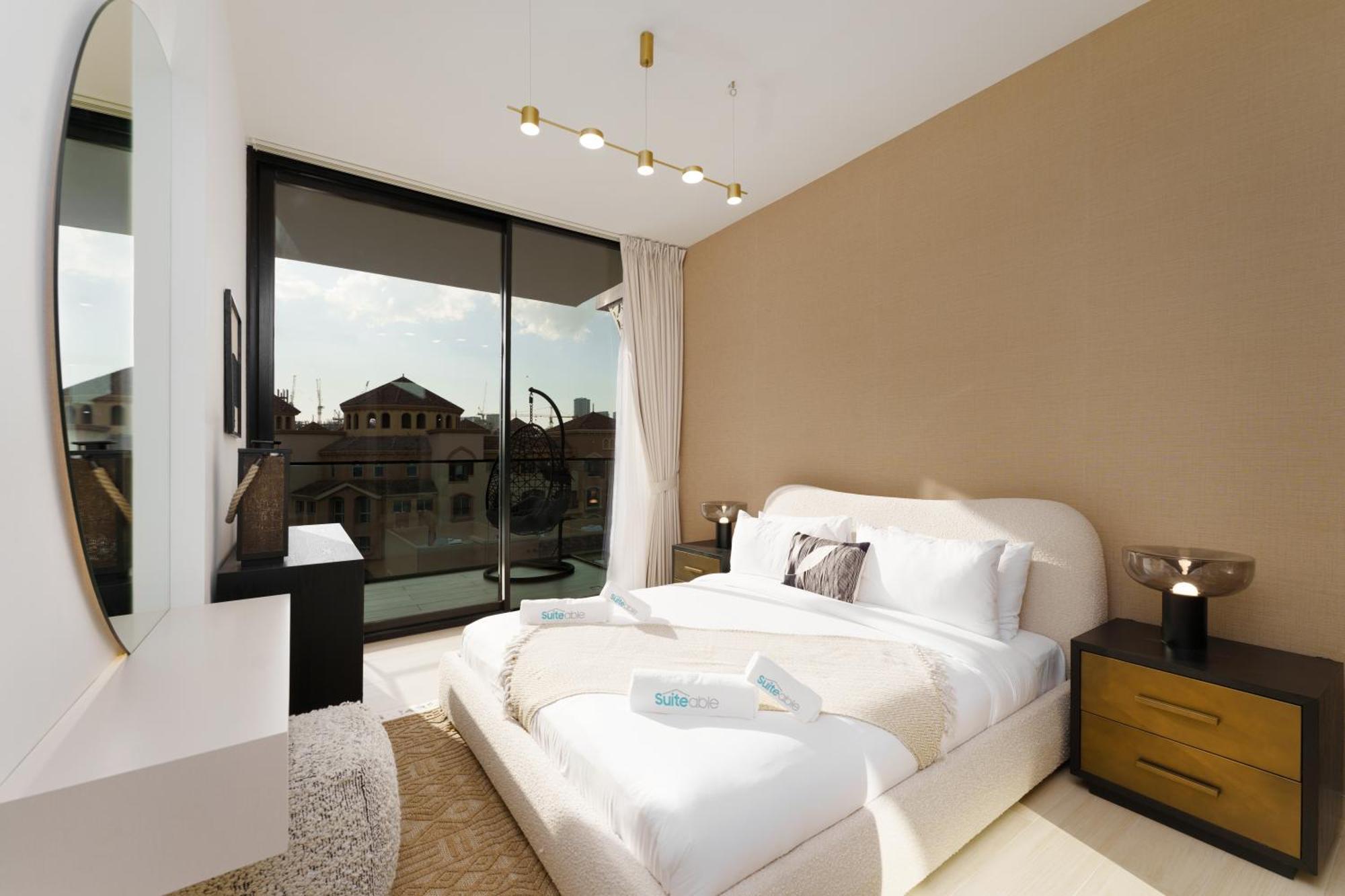 Premium Living In Jvc By Suiteable Apartment *