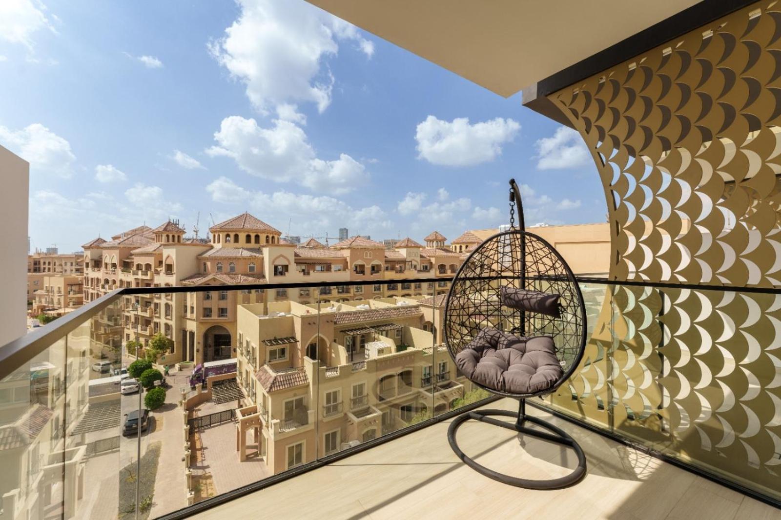 Premium Living In Jvc By Suiteable Apartment