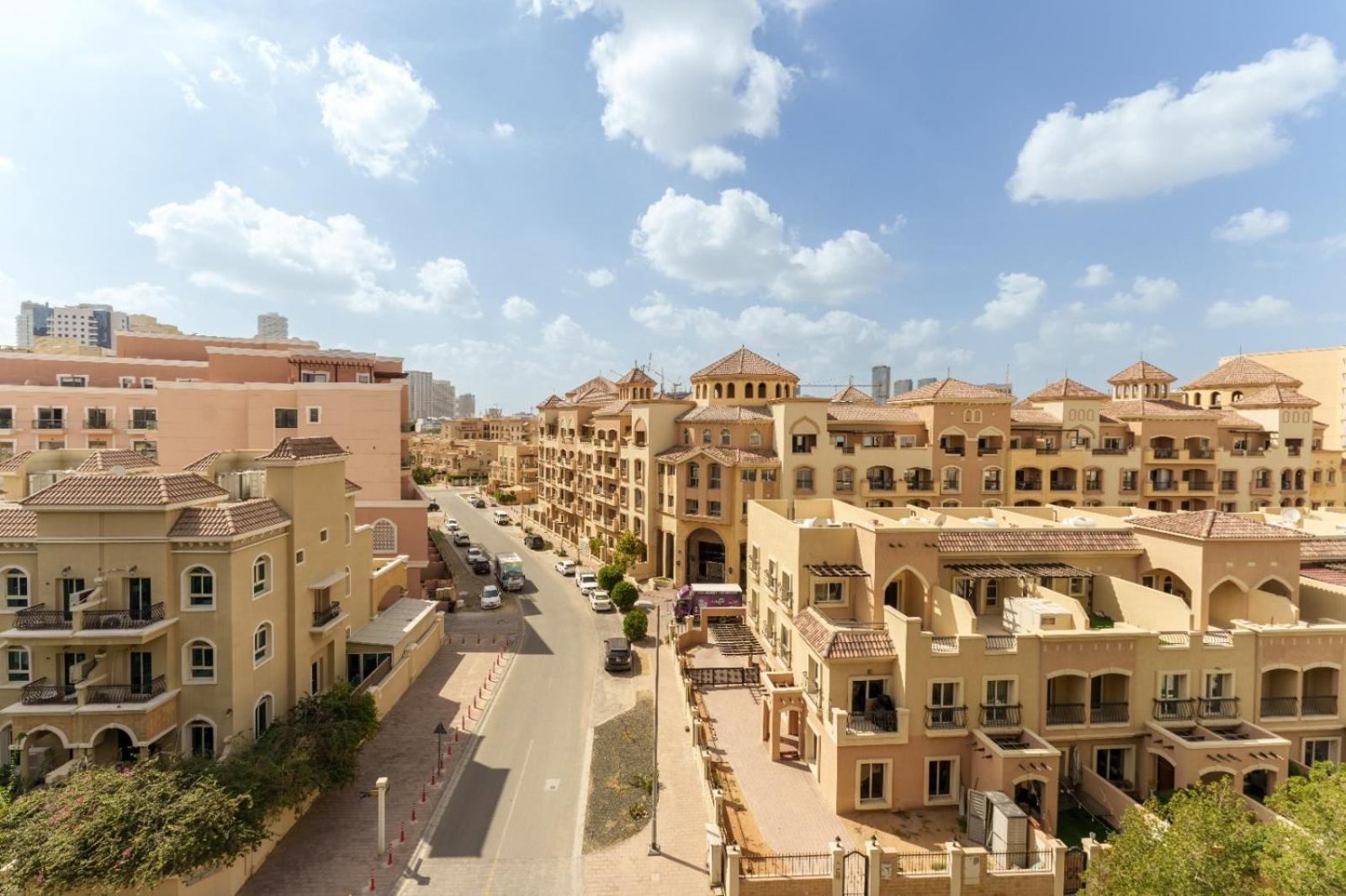 Premium Living In Jvc By Suiteable Apartment *